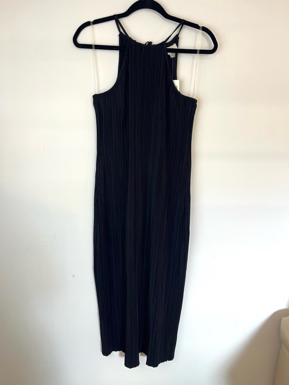 Black pleated dress